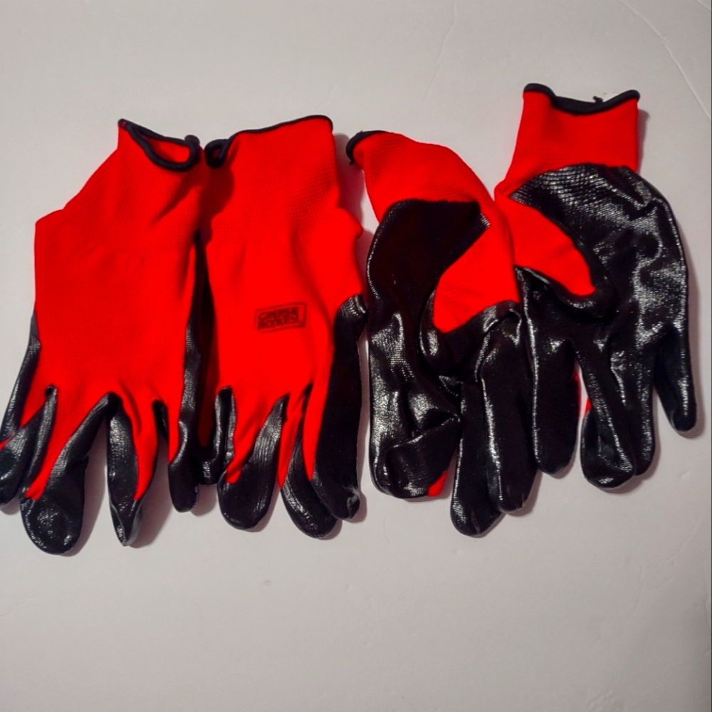 2 pairs of Grease Monkey work gloves